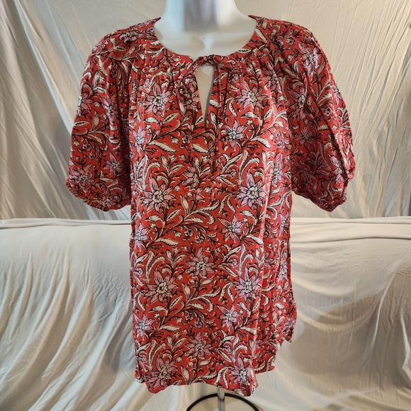 LOFT Red Floral Top - Medium - Picture 2 of 4